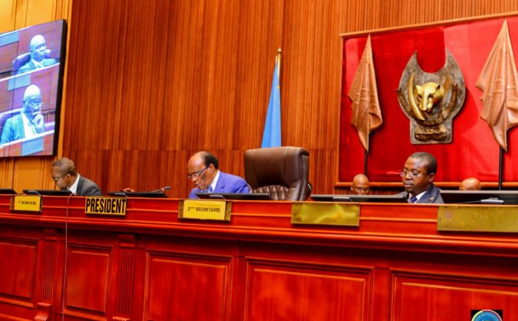  SENAT : MISE EN PLACE DES COMMISSIONS SPECIALES DE VALIDATION DES MANDATS